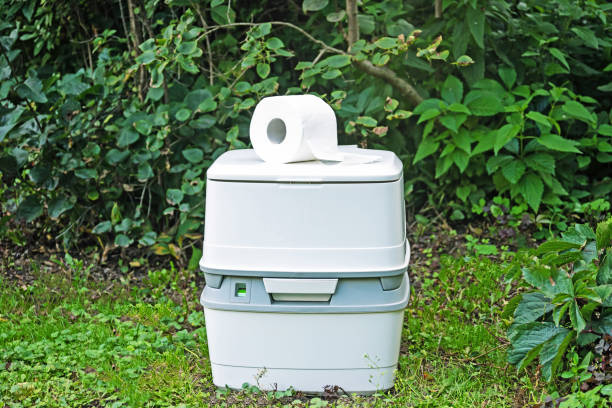 Best Portable restroom trailer rental  in Cliffside Park, NJ